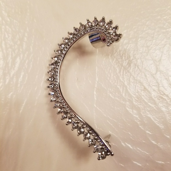 Silver Rhinstone Ear Cuff - Picture 4 of 5